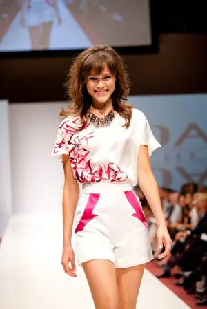 Bonnie Top - Bird Shorts