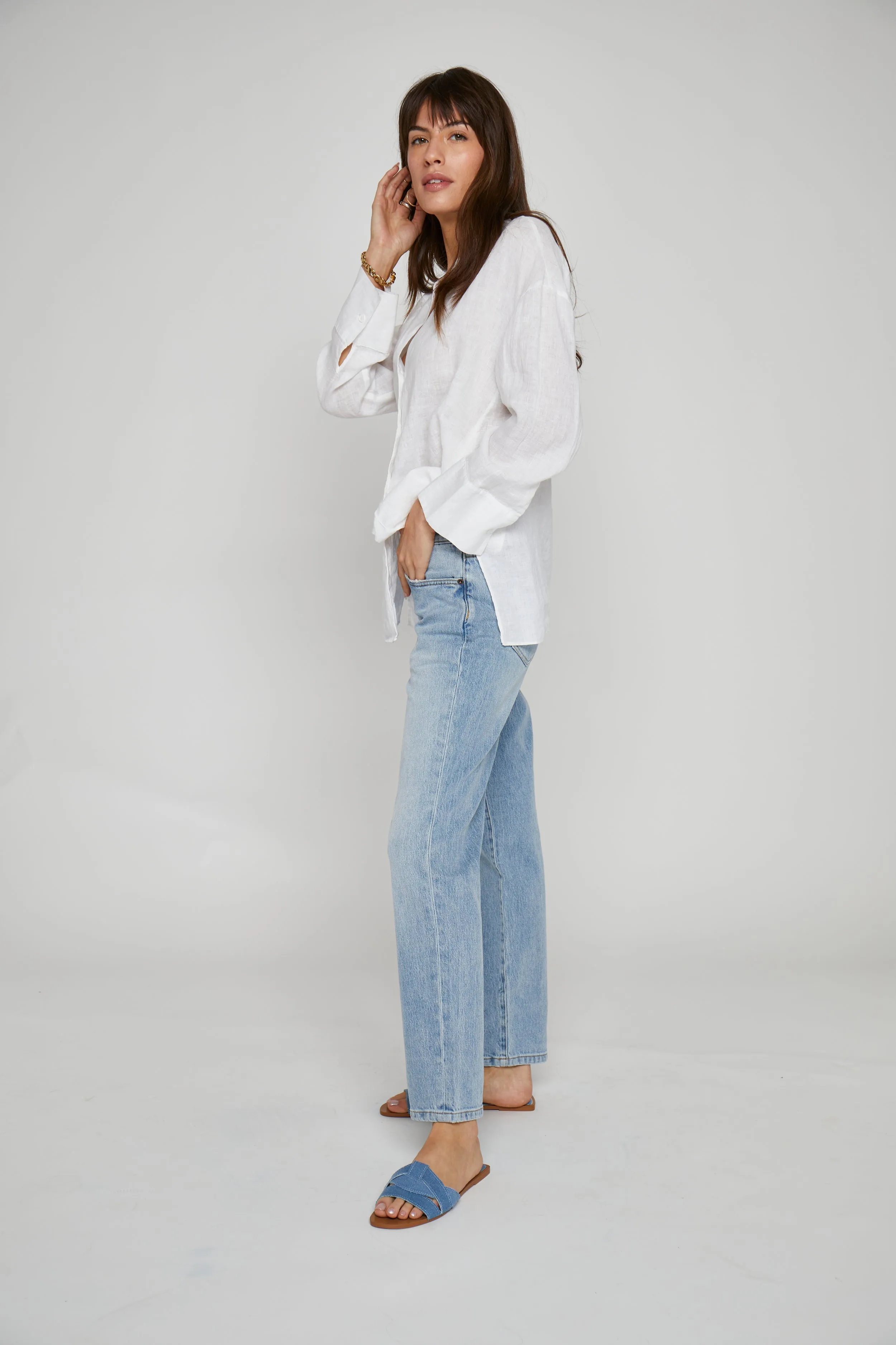 Chester Low Rise Slim Straight Light Indigo Worn