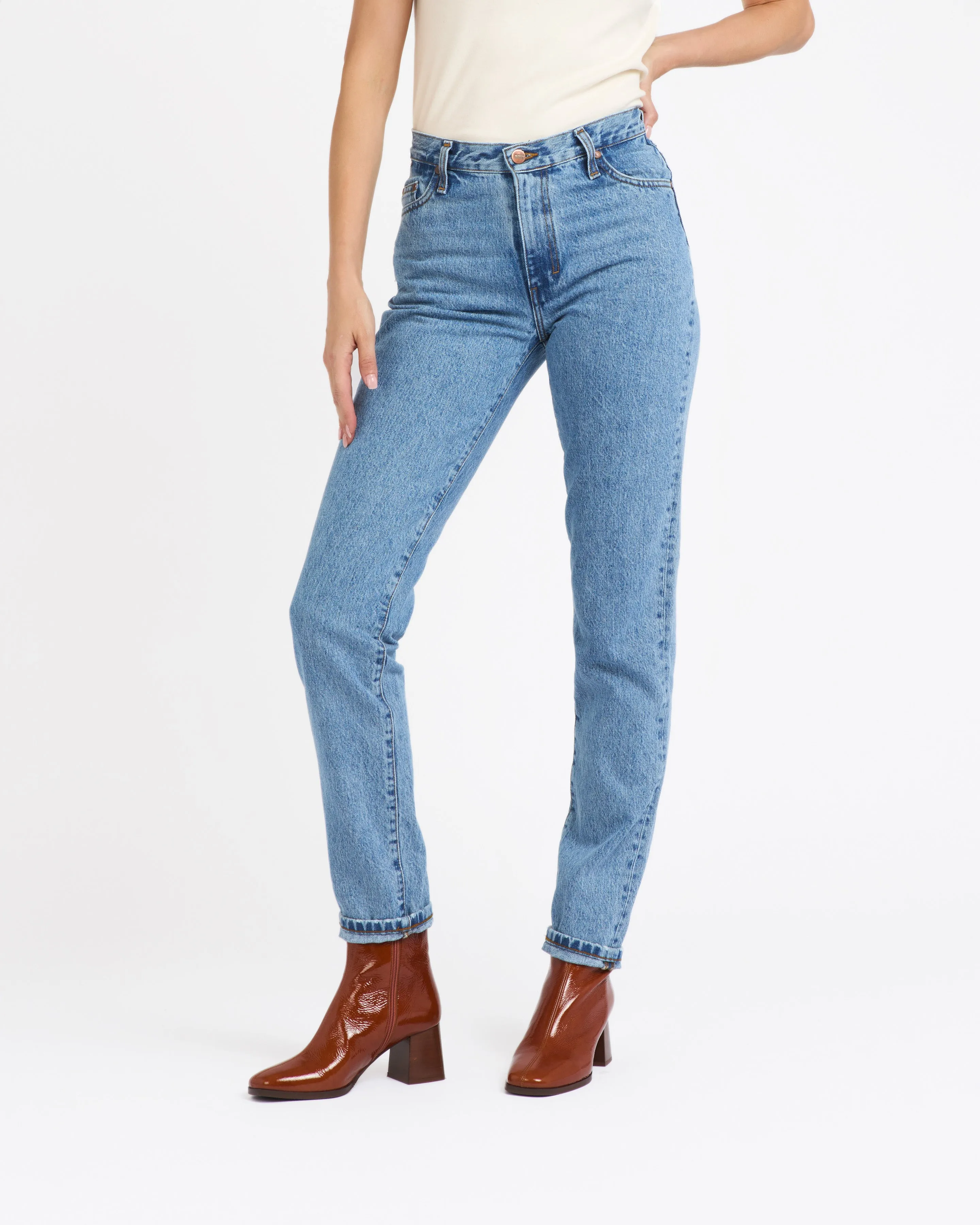 Clair women's high-waisted mom jeans
