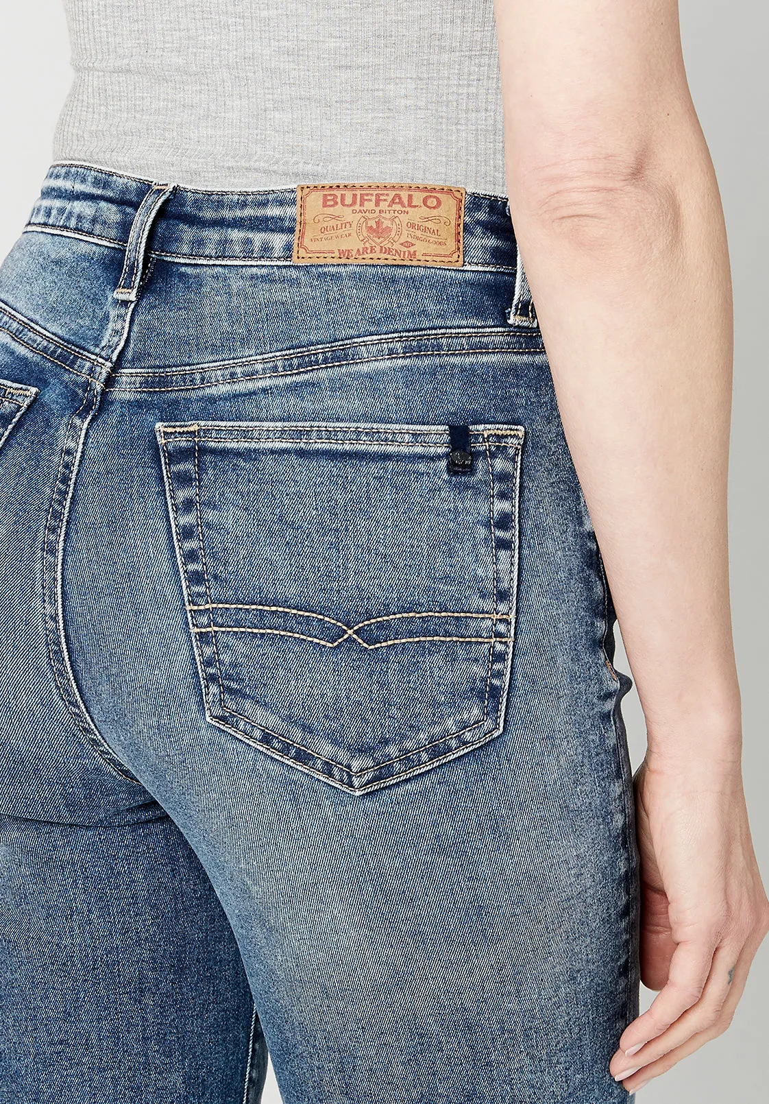 High Rise Straight Jayden Women's Jeans, Stonewashed Indigo - BL15836