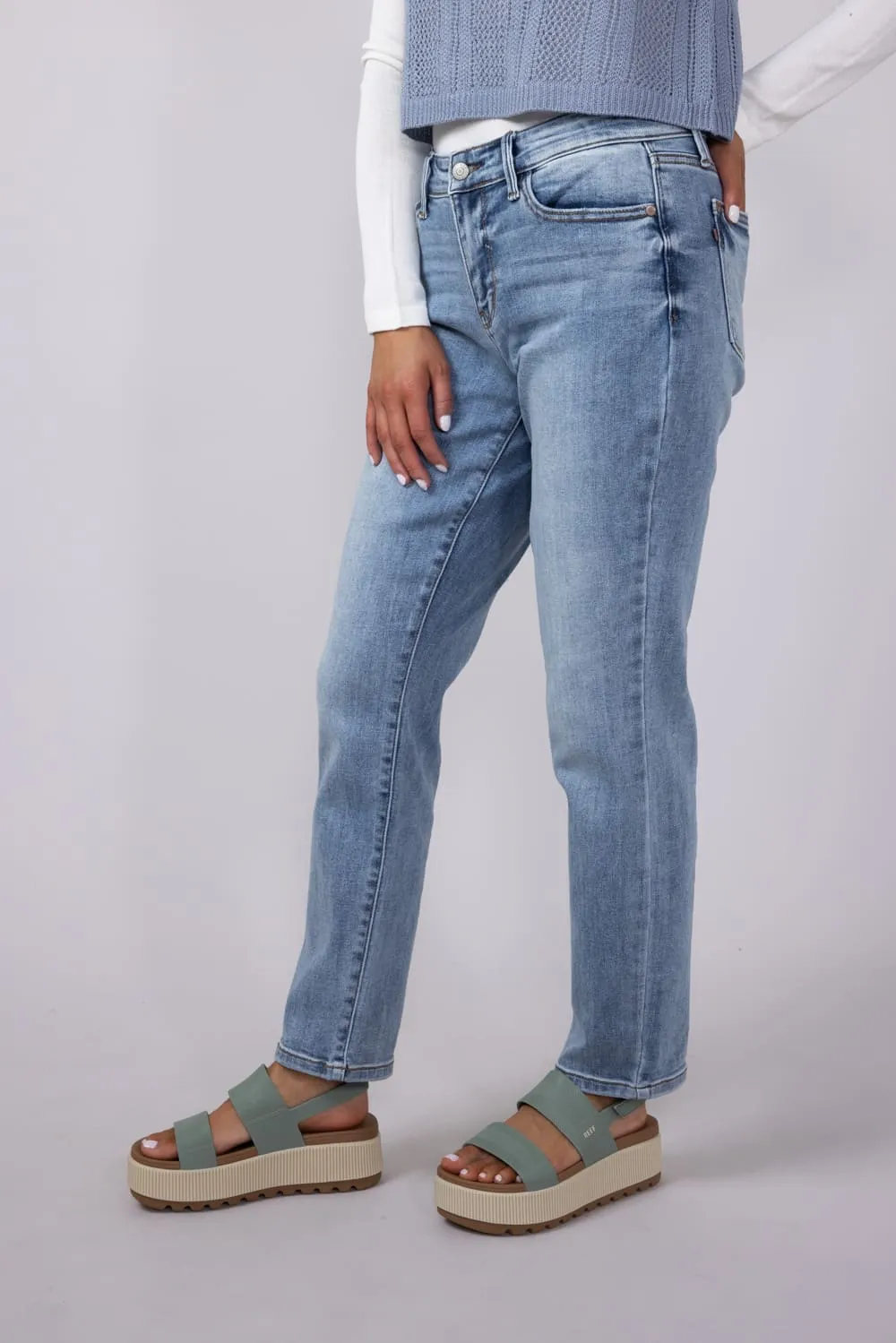 Judy Blue Mid Rise Slim Fit Jeans for Women | 82626REG