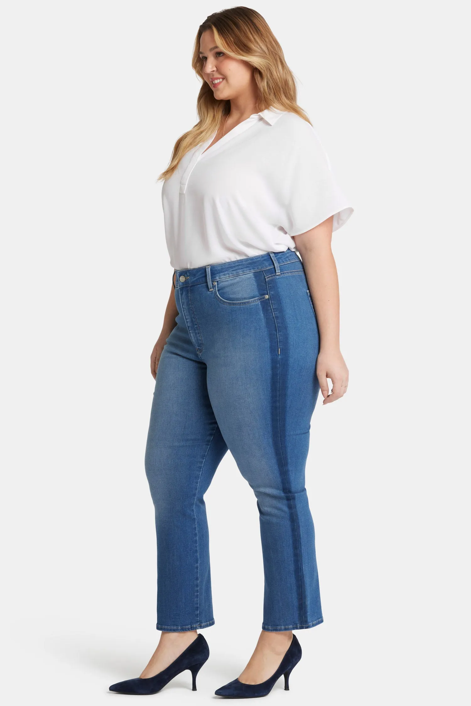 Marilyn Straight Ankle Jeans In Plus Size - Azure Wave