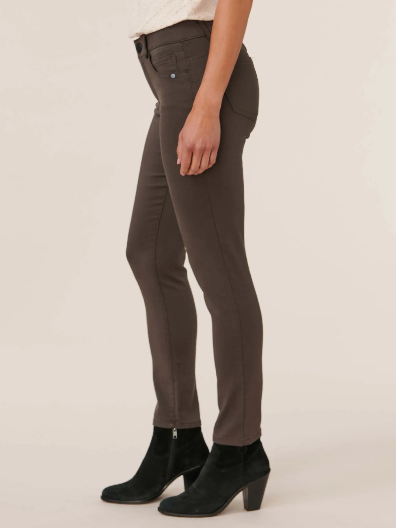 "Ab"solution® Ankle Length Colored Jegging