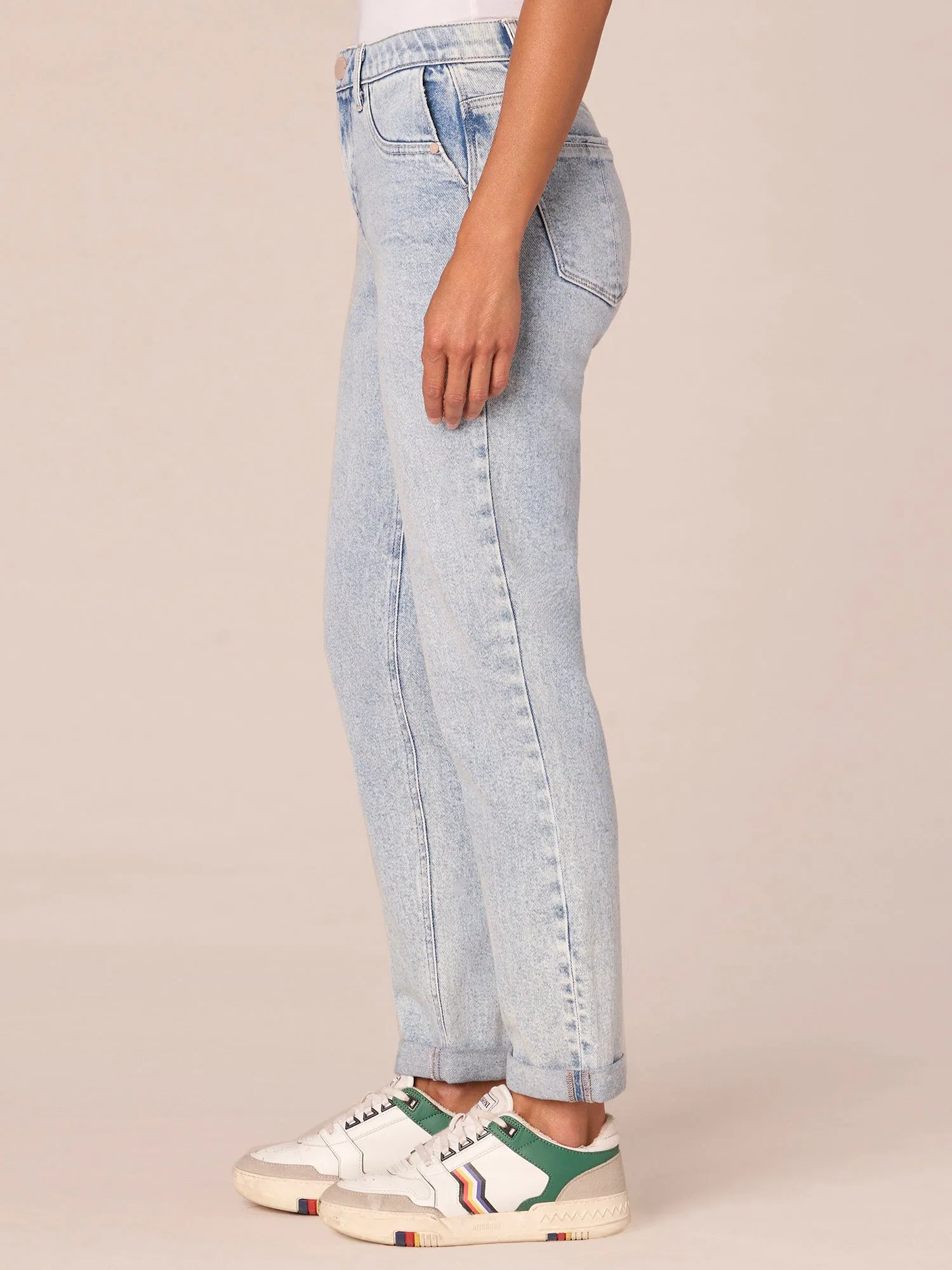 "Ab"solution Mid-Rise Side Entry Pocket Girlfriend Jeans
