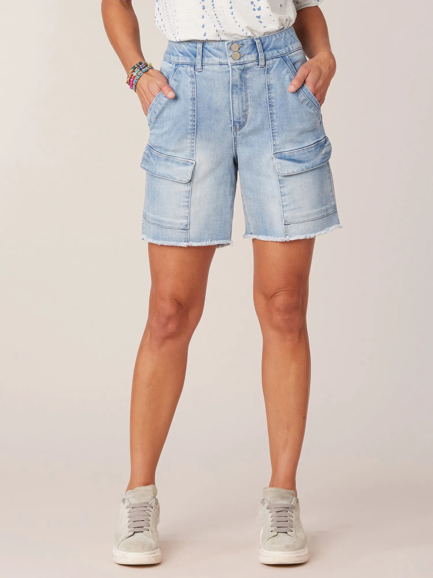 "Ab"solution Skyrise 7" Inseam Double Button Patch Pocket Cargo Short