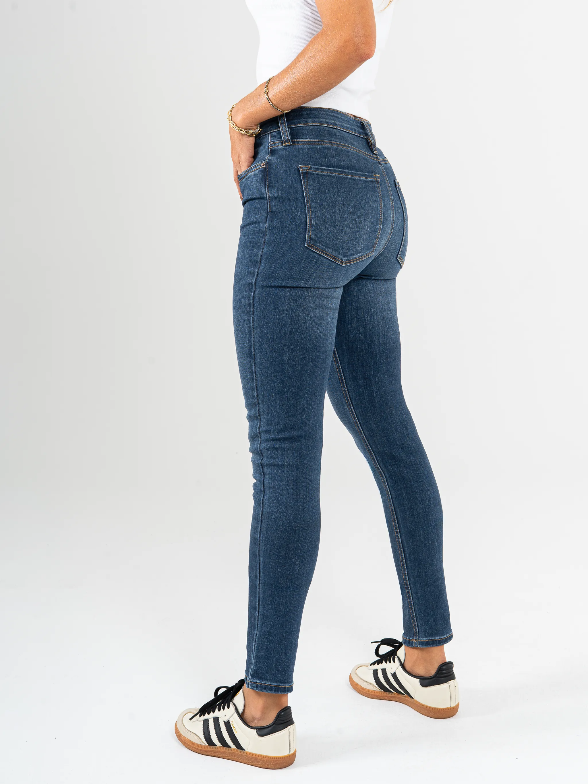 Ref: 065673 Jean Skinny stretch, tiro alto, tono azul medio