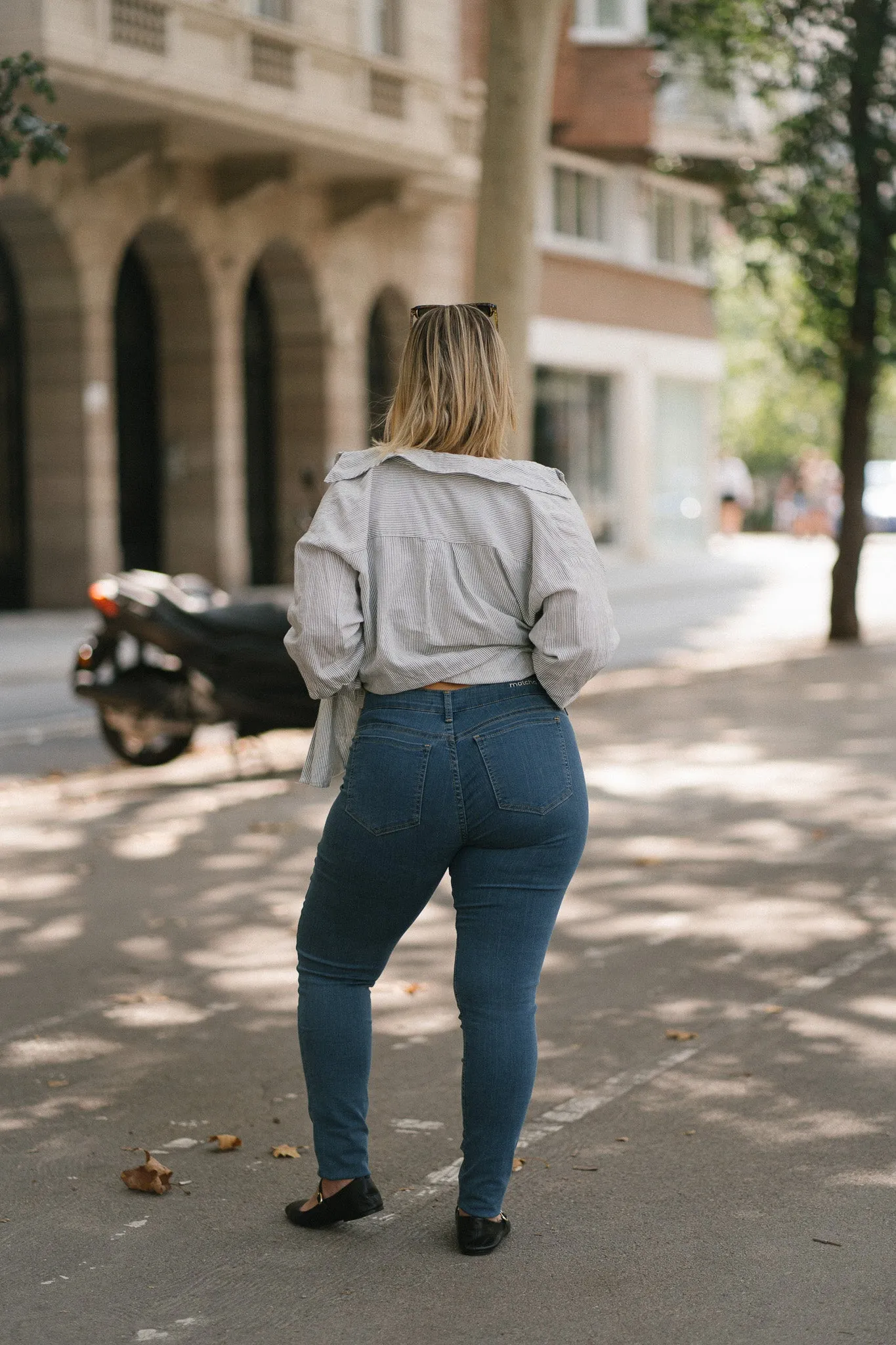 SKINNY MID RISE - LIGHT BLUE