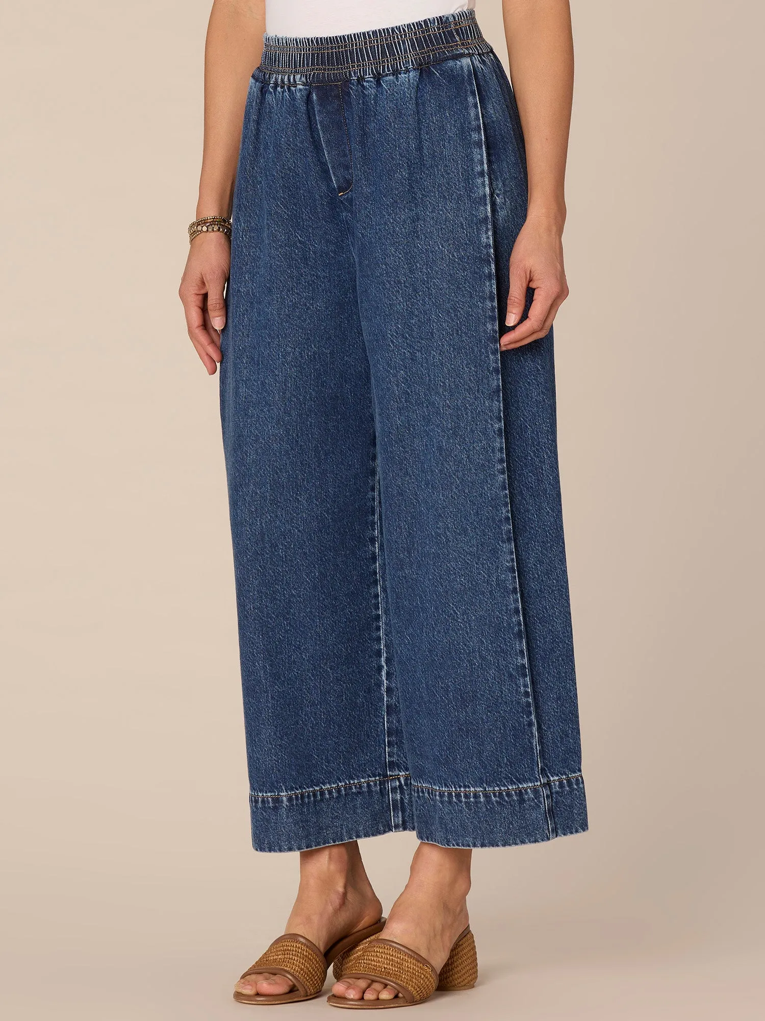 Skyrise Cropped Wide Glider Jeans with Pleating