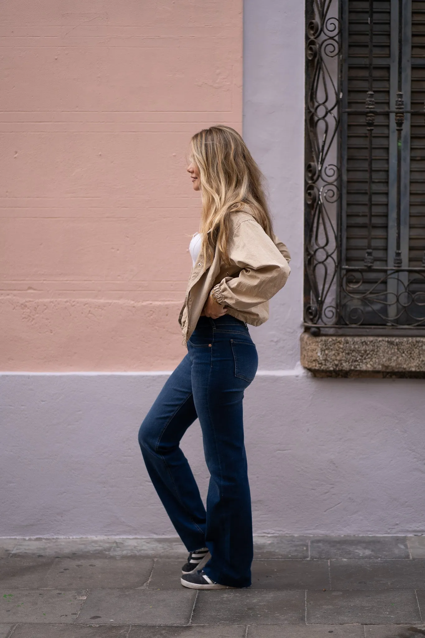 WIDELEG MID RISE - DARK BLUE